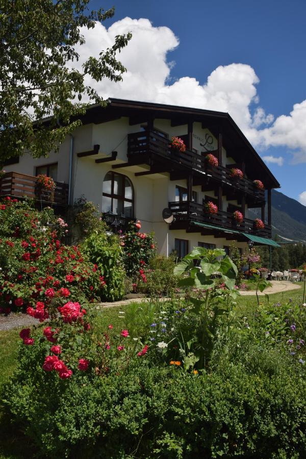 Landhaus Linser Tarrenz Exteriör bild